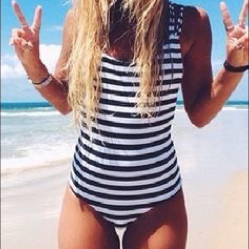 One piece swimsuit